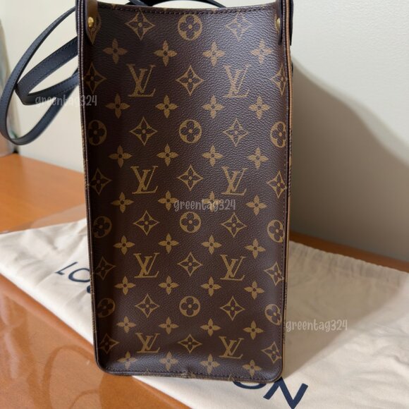 Louis Vuitton Reverse Monogram OnTheGo GM - Picture 4 of 10